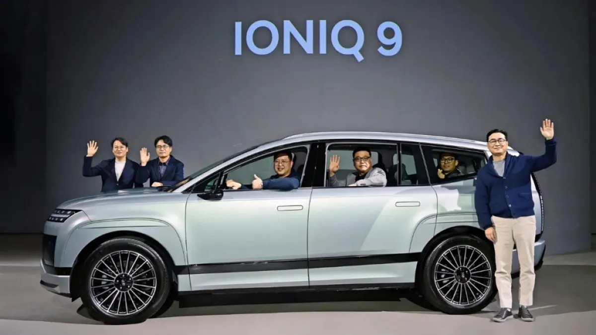 아이오닉 9 및 현대차 관계자 / 사진=현대차