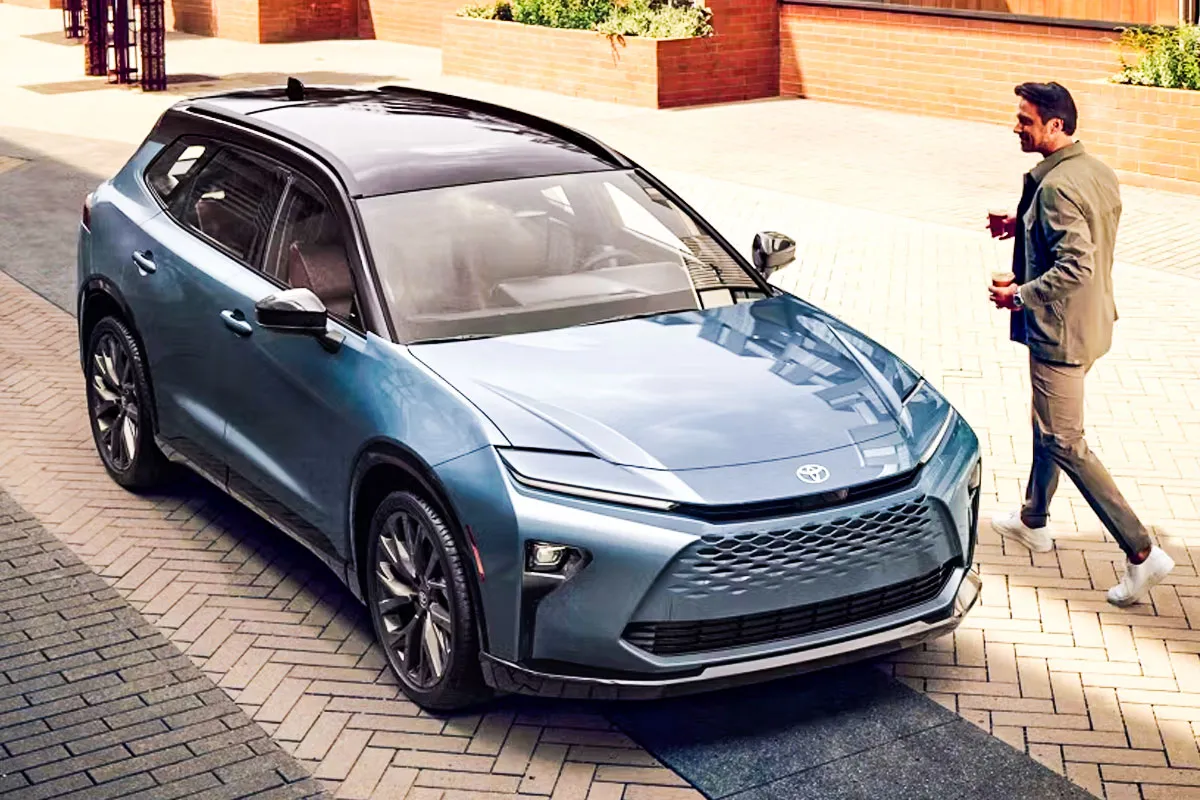 크라운 시그니아 - 출처 : 토요타