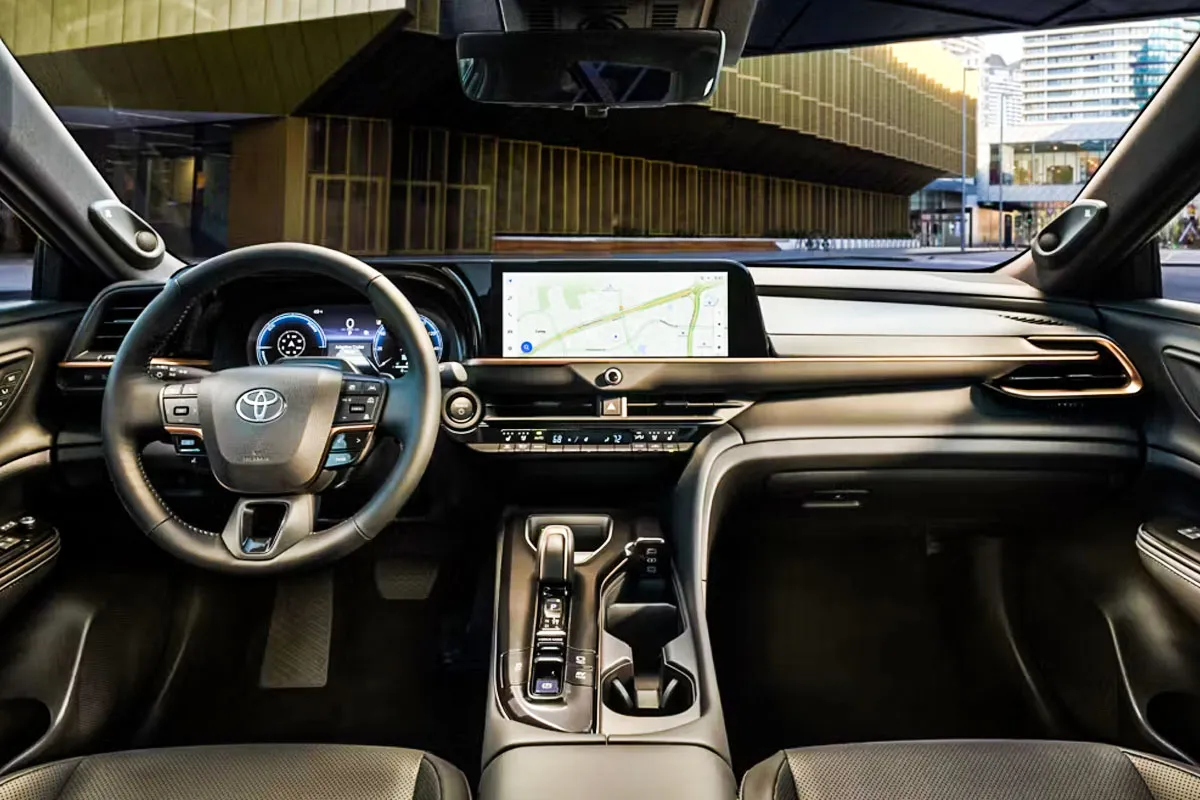 크라운 시그니아 - 출처 : 토요타