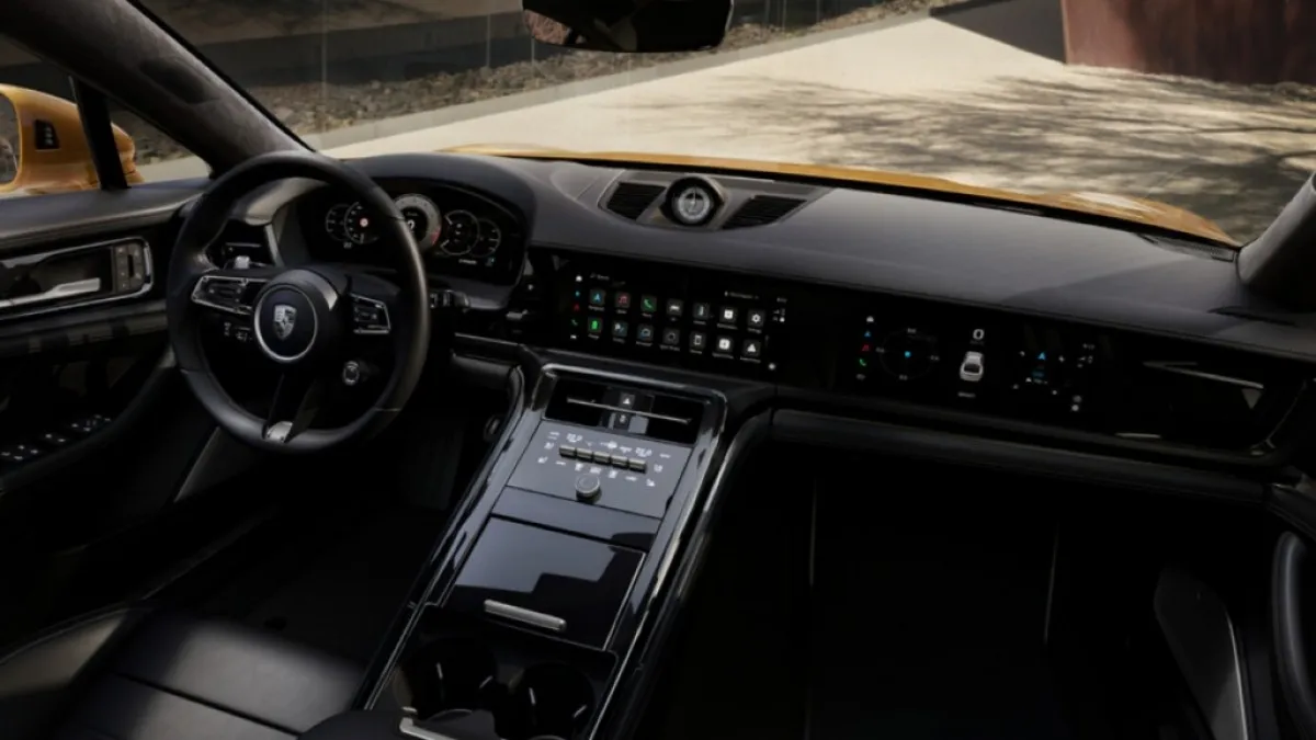 파나메라 터보 E-하이브리드 내부 / 사진=포르쉐