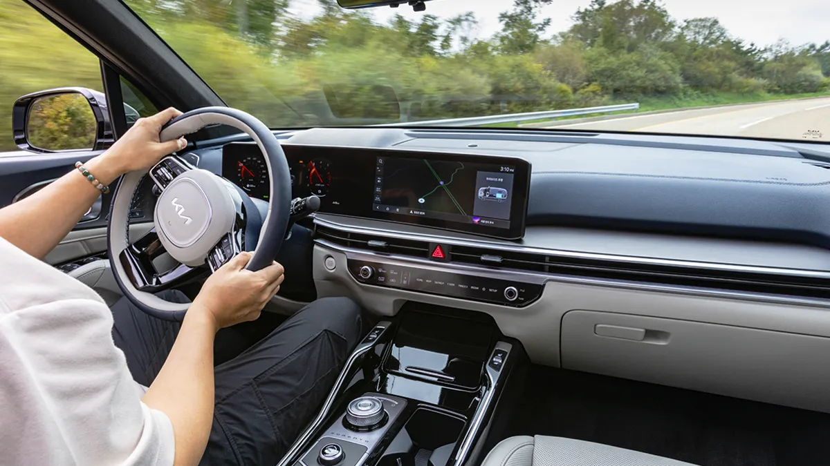 쏘렌토 하이브리드 실내 / 기아