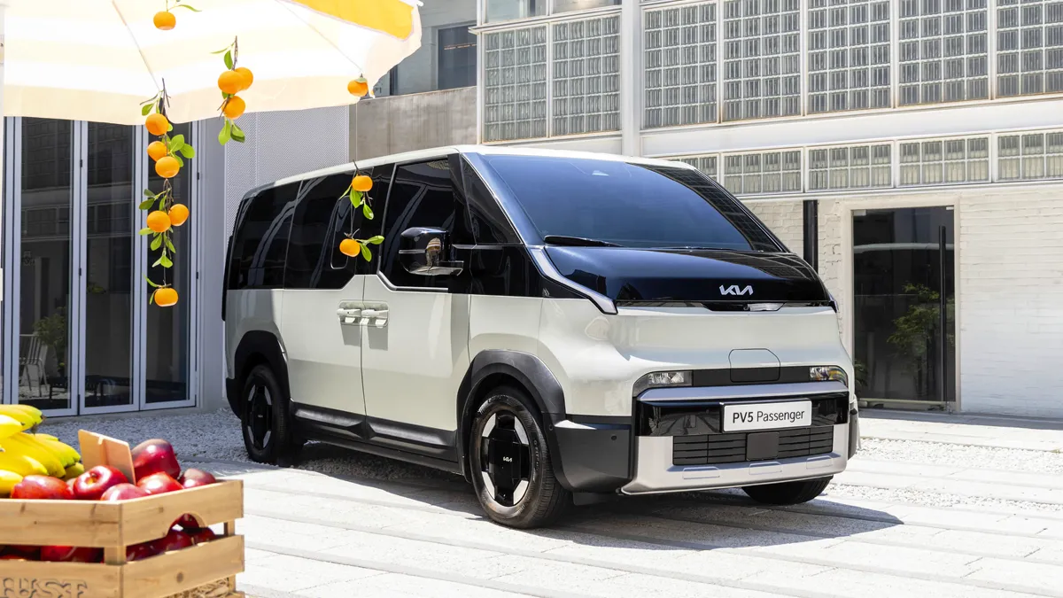 PV5 / 기아