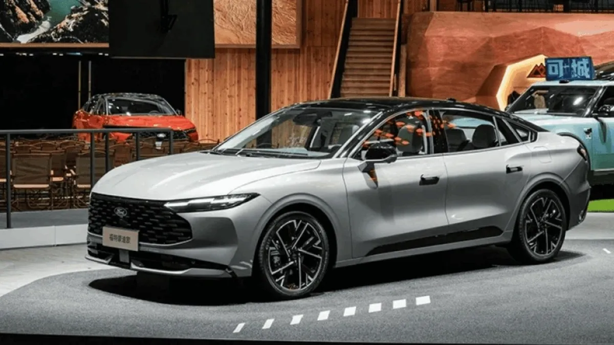 포드 몬데오 측면부 / 사진=온라인 커뮤니티