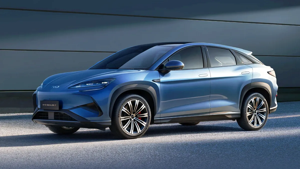 씨라이언 7 / BYD