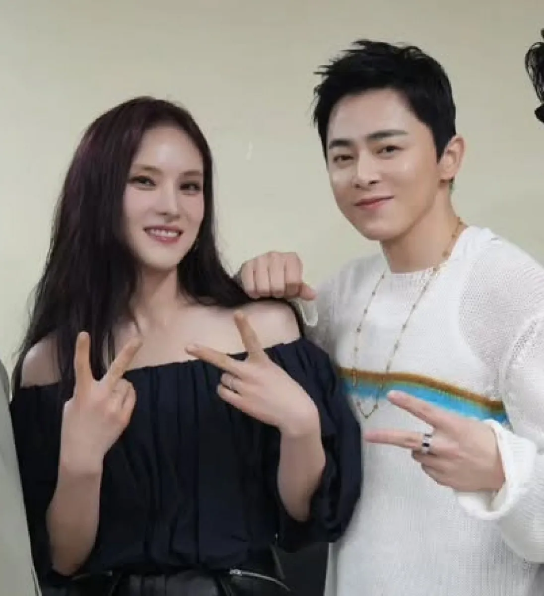 거미·조정석 부부.<br>넷플릭스 제공