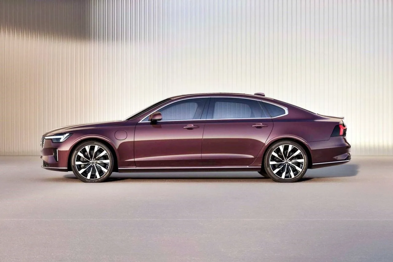 전기형 S90 T8 엑셀런스 /사진=볼보