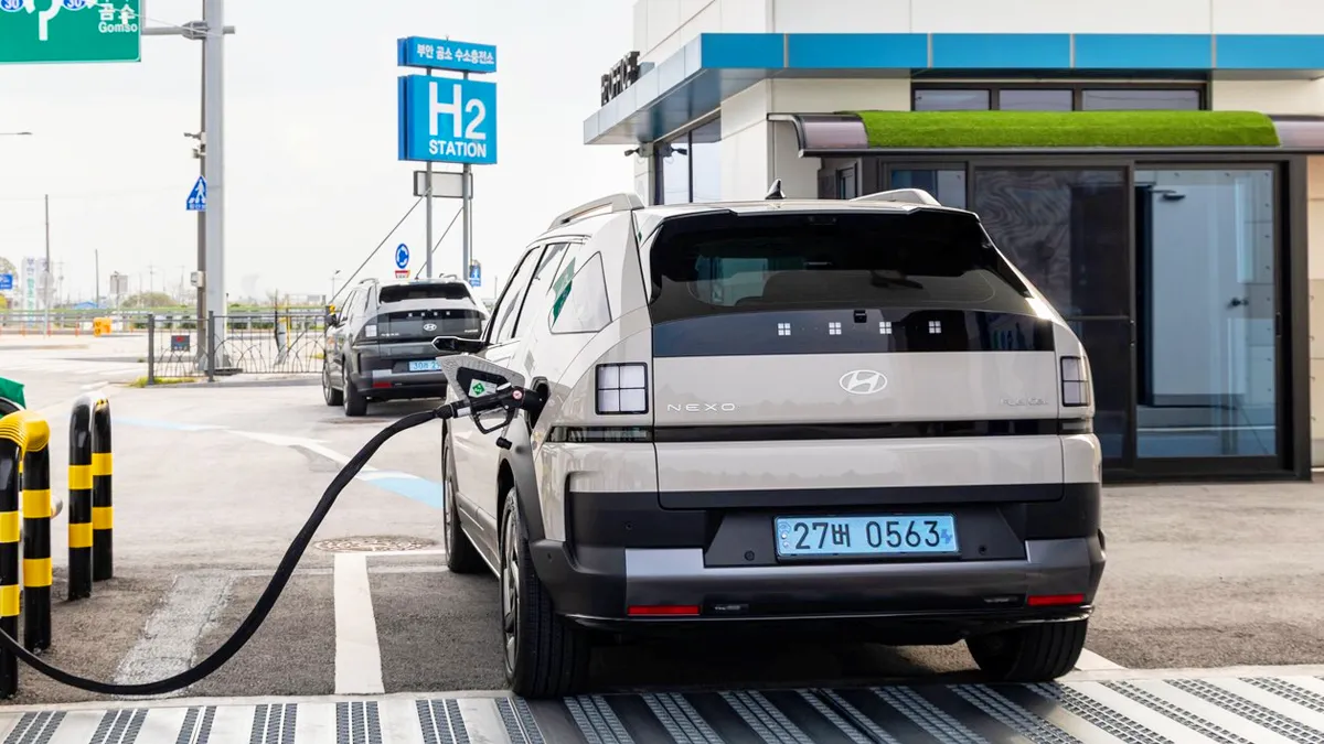 넥쏘 / 현대자동차