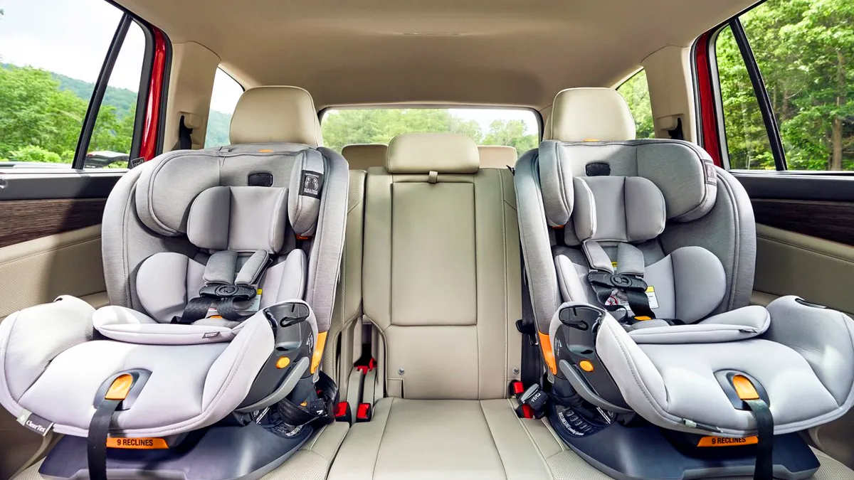 아틀라스 실내 / 폭스바겐