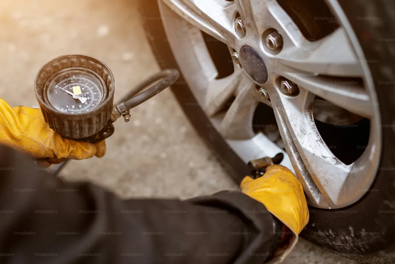 타이어 공기압 체크