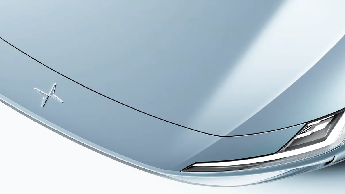 폴스타 4 / 폴스타