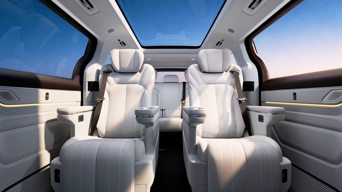 V900 실내 / 지리 갤럭시