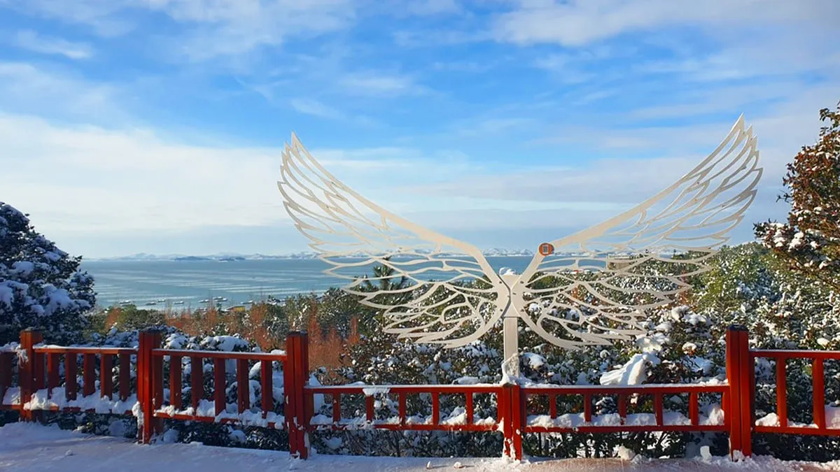 1004섬 분재정원 천사날개 포토존 / 사진=1004섬 분재정원