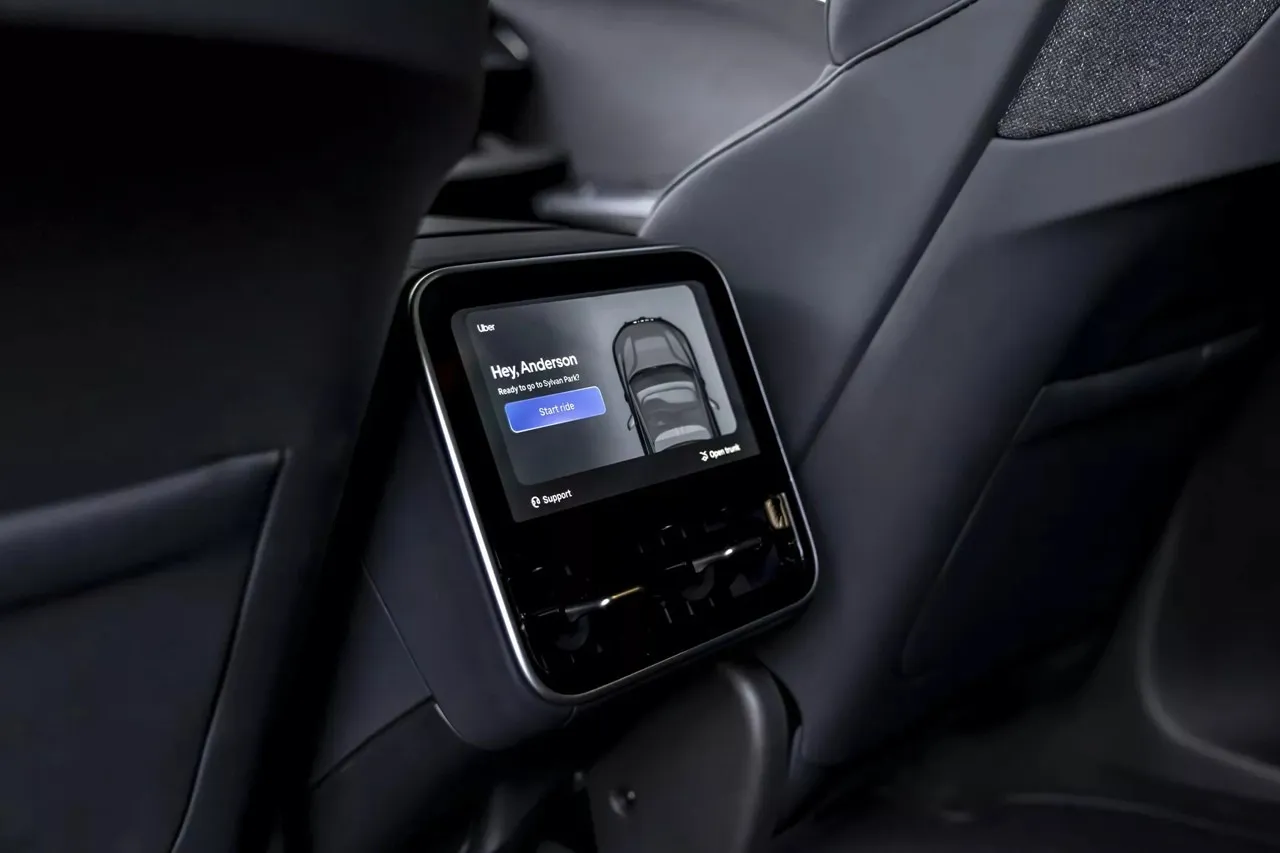 루시드·우버·누로 합작 개발 로보택시 / 사진=루시드·우버·누로