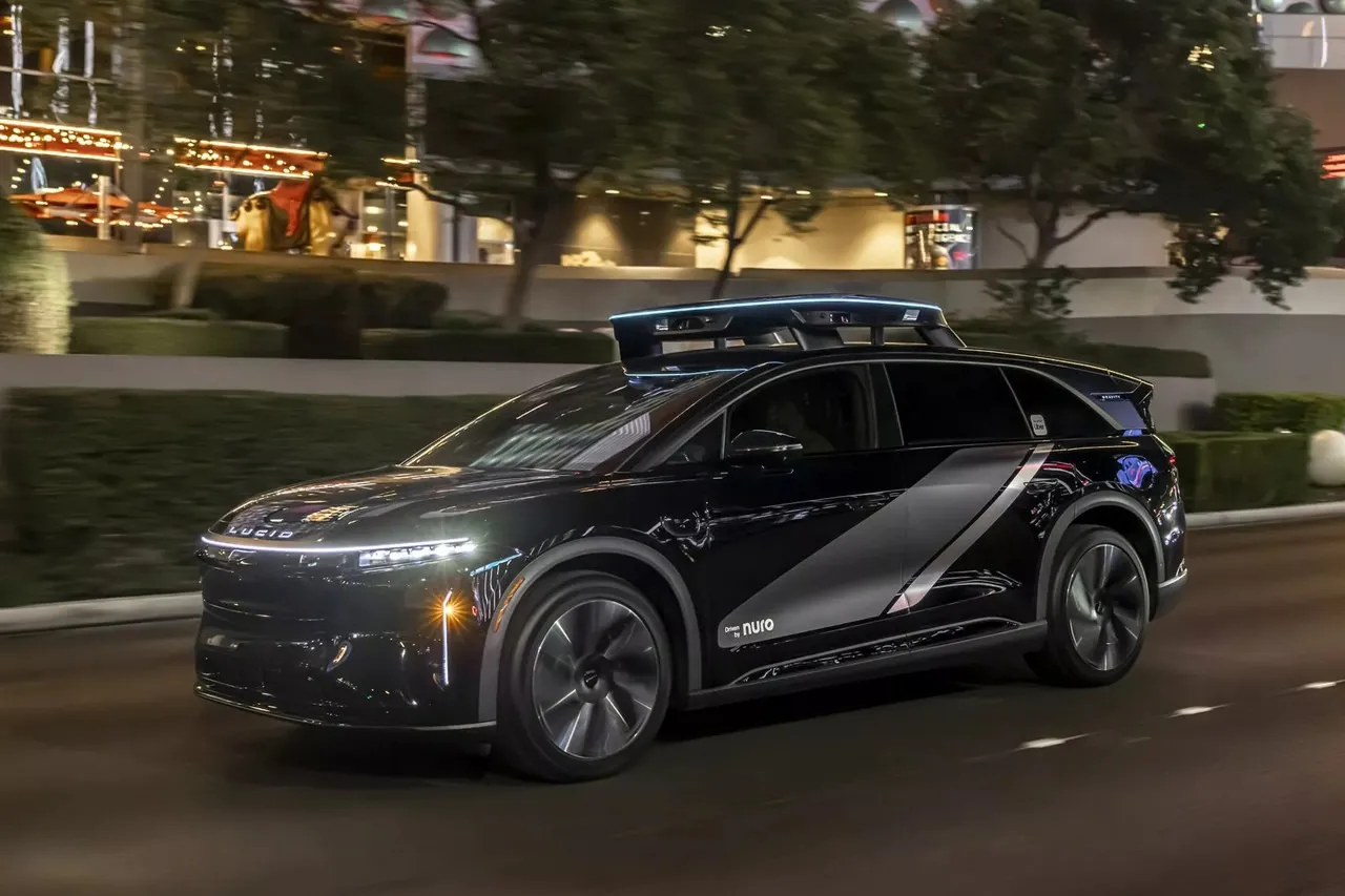 루시드·우버·누로 합작 개발 로보택시 /사진=루시드·우버·누로