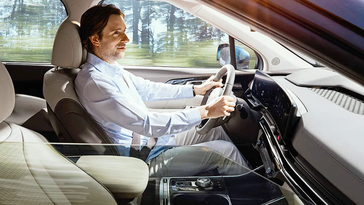 카니발 실내 / 기아