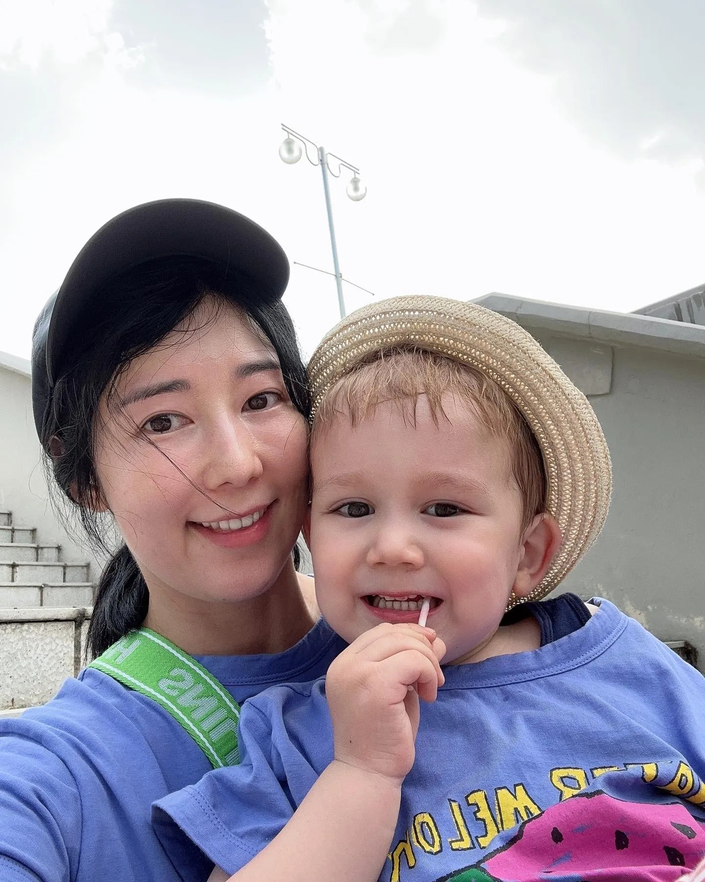 방송인 후지타 사유리와 아들 젠. <br>사유리 인스타그램