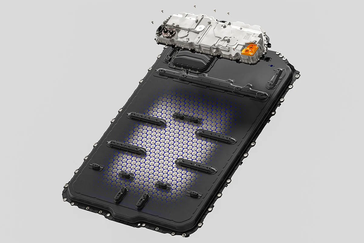배터리팩 - 출처 : BMW