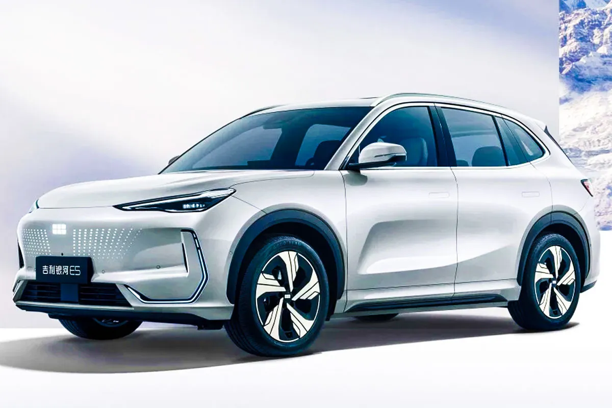 갤럭시 E5 - 출처 : 지리자동차