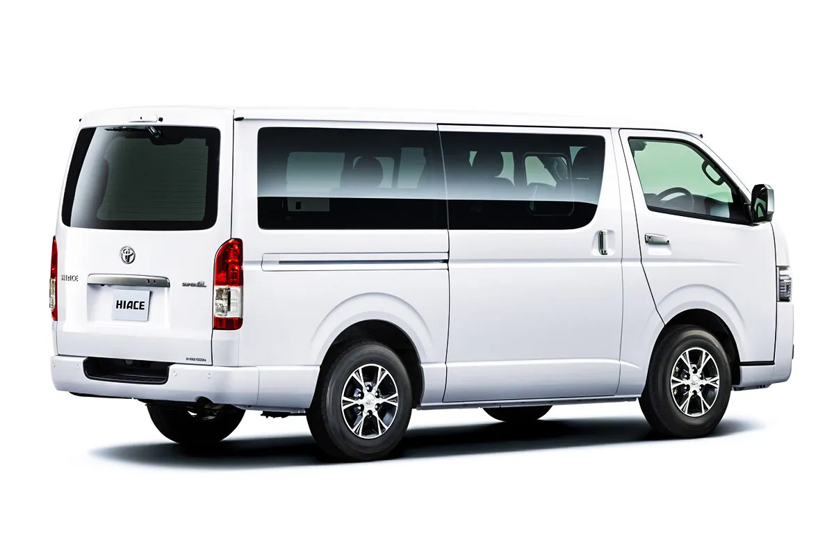 하이에이스 - 출처 : 토요타