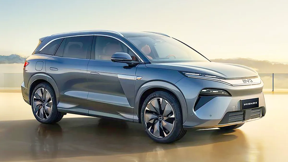 씨라이언 08 / BYD