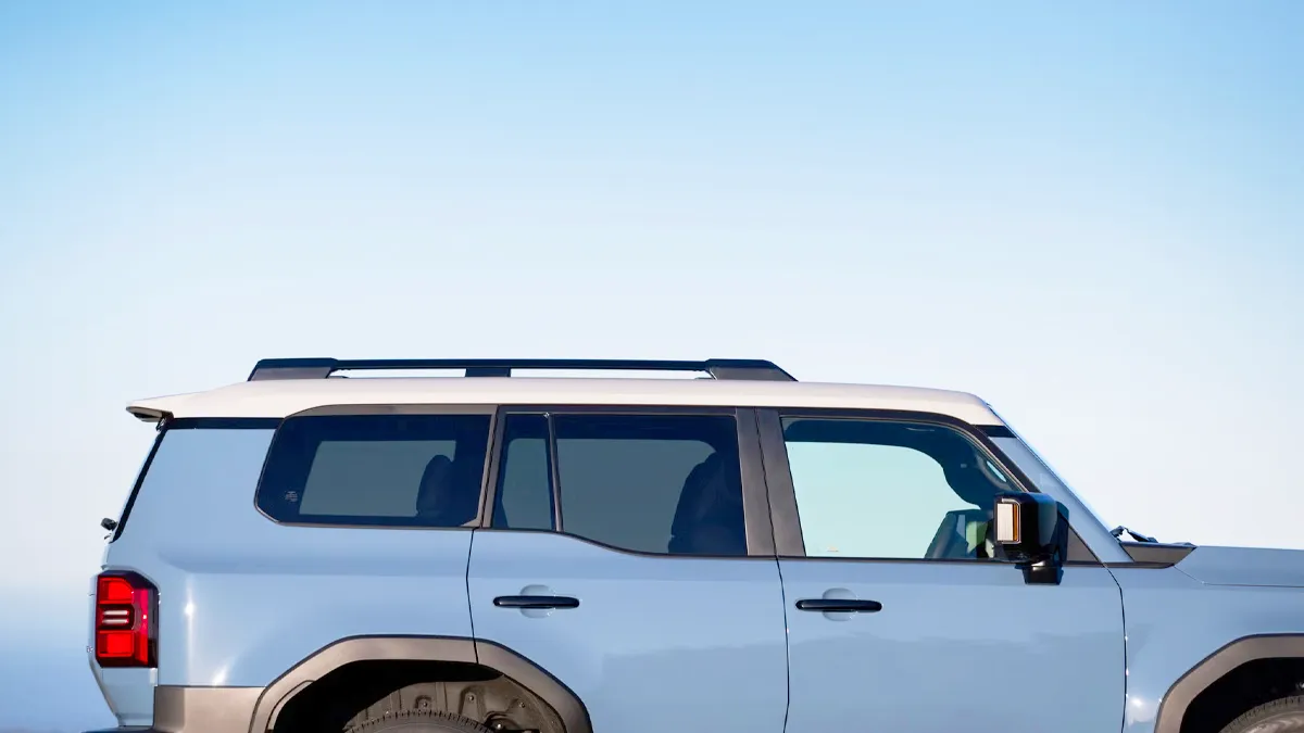 2026년형 랜드크루저 / 토요타