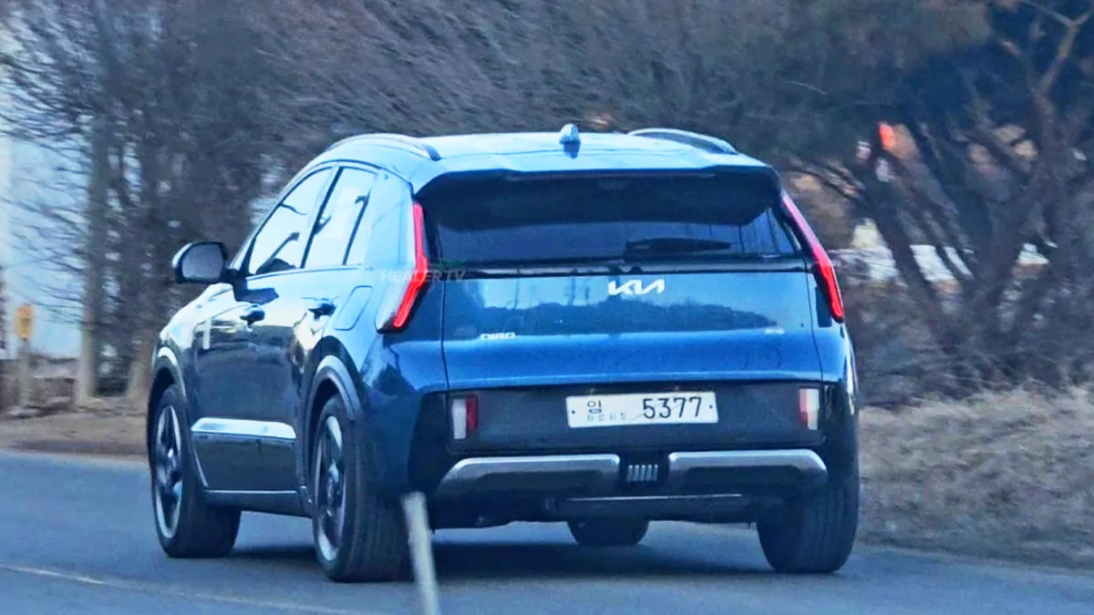 니로 페이스리프트 모델 실사 사진 / 오토스파이넷