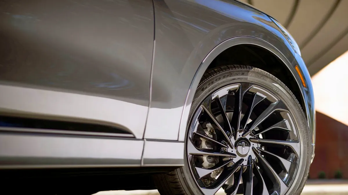 에비에이터 / 링컨