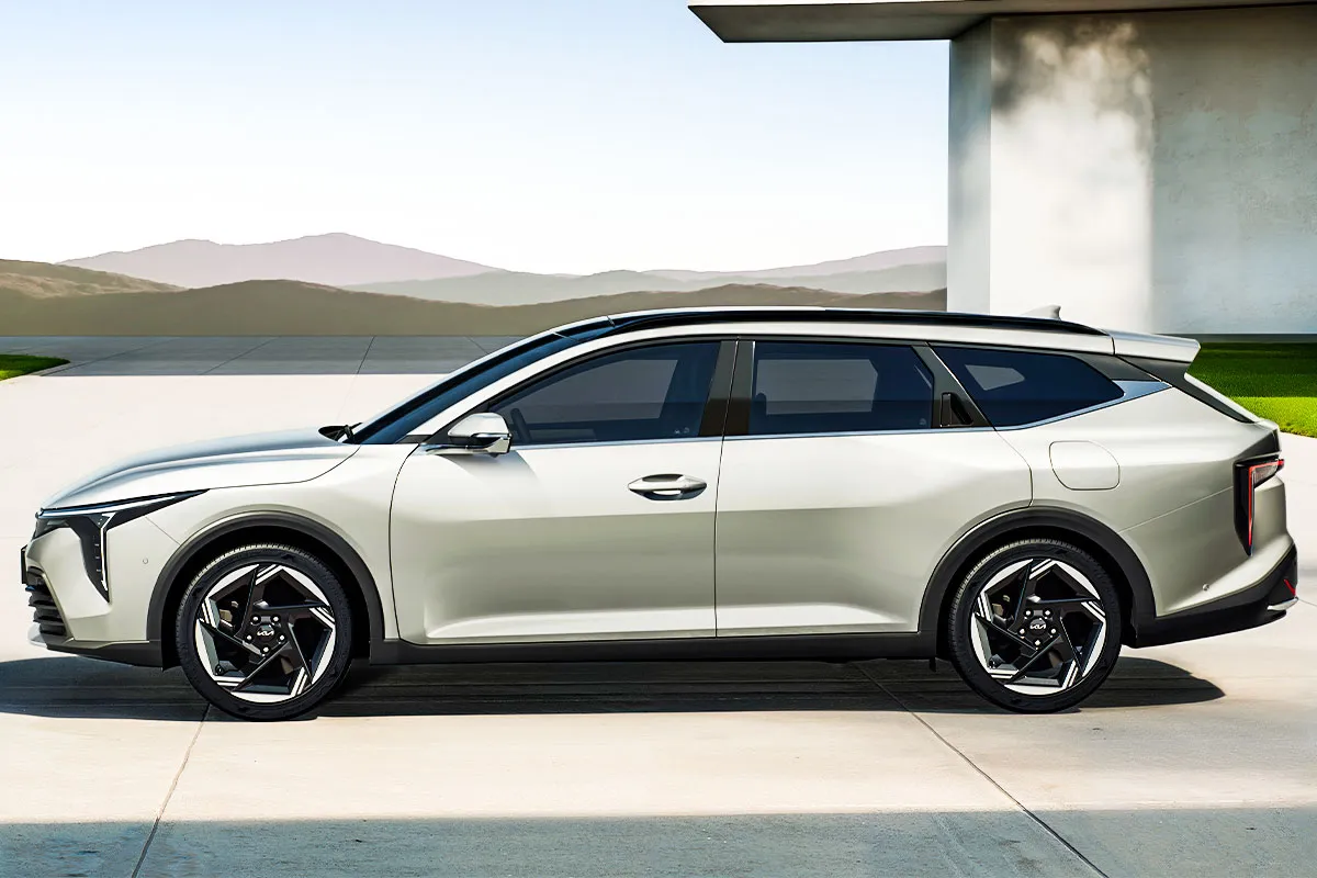 K4 스포츠왜건 - 출처 : 기아