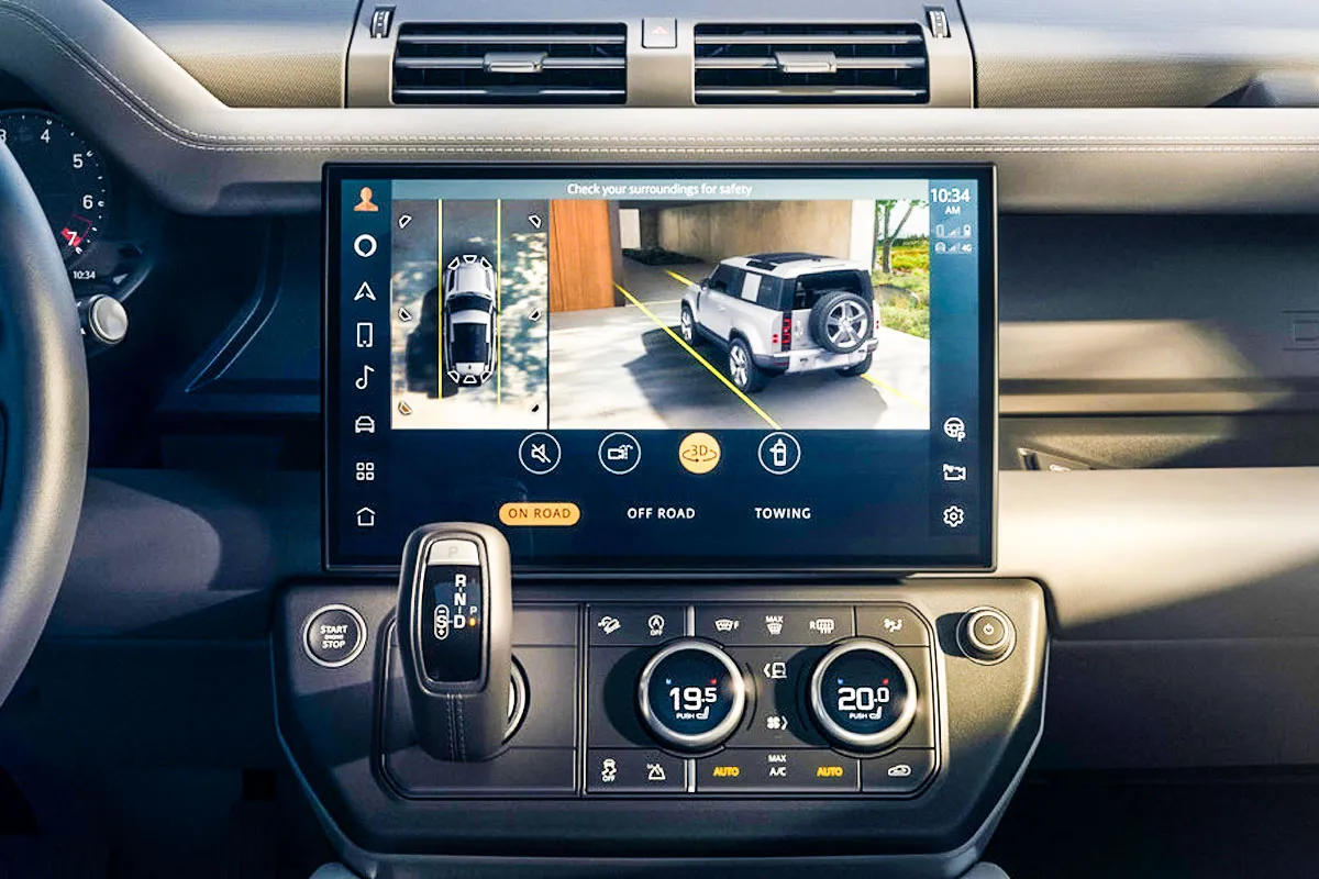 디펜더 - 출처 : 랜드로버