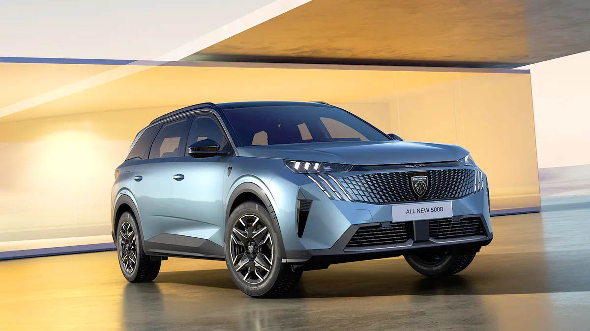 5008 스마트하이브리드 / 푸조