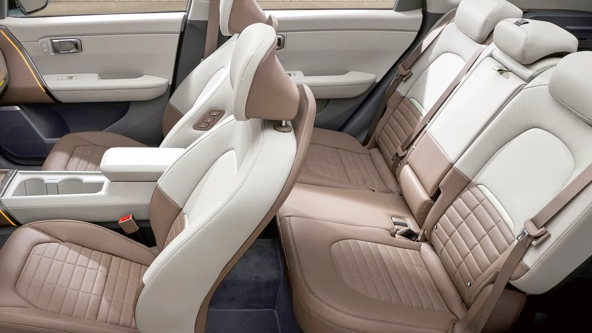 신형 셀토스 실내 / 기아