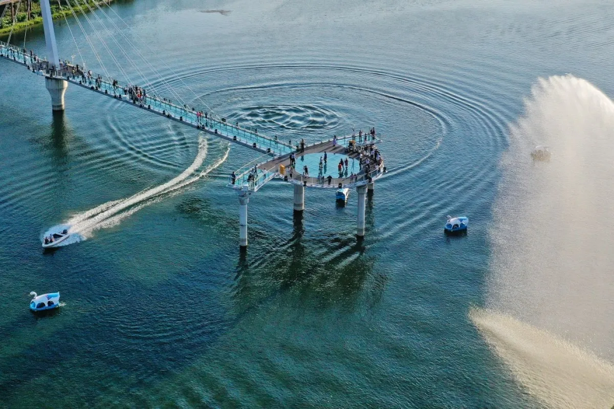 사진=최용주. 소양강의 망중한. 2020 춘천관광사진전