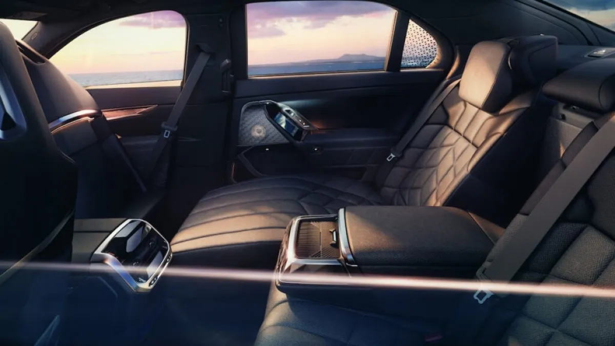 BMW i7 내부 / 사진=BMW