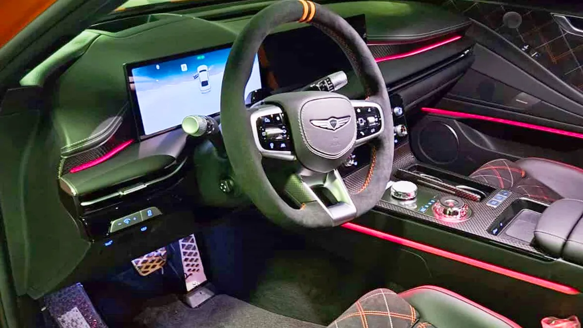 G80 마그마 실내 / KCB