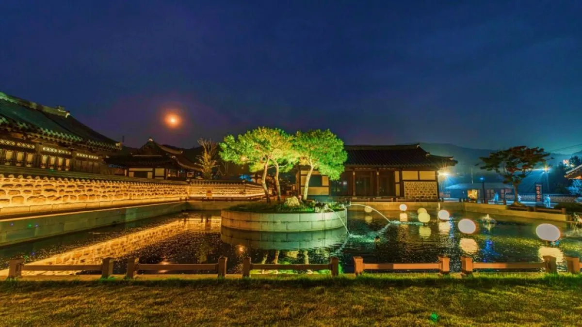 청주시 ‘초정행궁’ / 한국관광공사 , 촬영 김영호