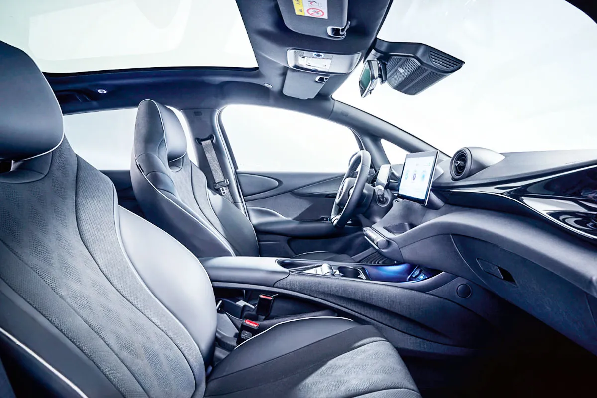 돌핀 액티브 - 출처 : BYD