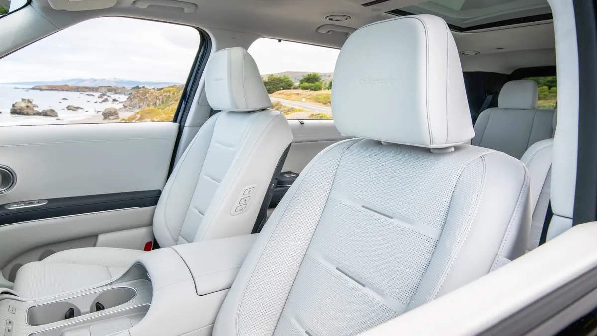 팰리세이드 하이브리드 실내 / 현대자동차