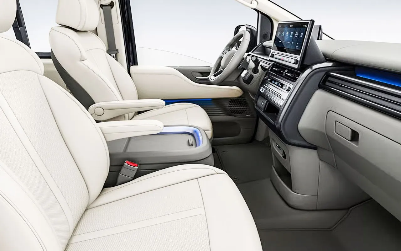 스타리아 라운지 - 출처 : 현대자동차