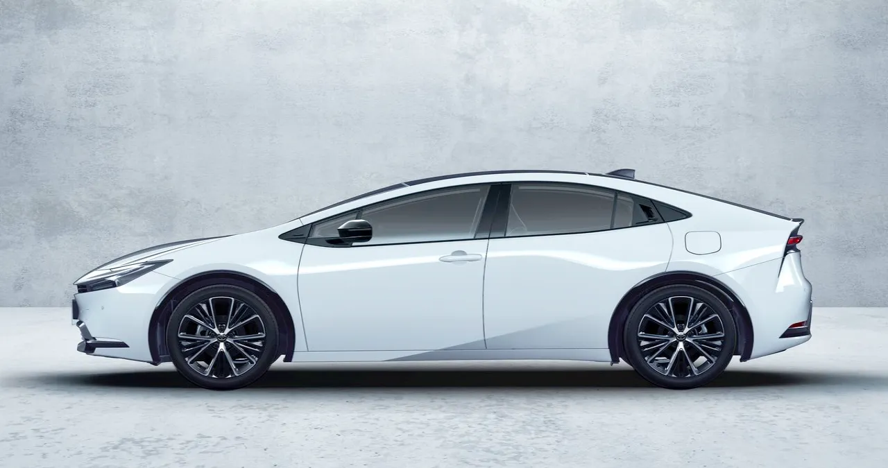 프리우스 / 토요타