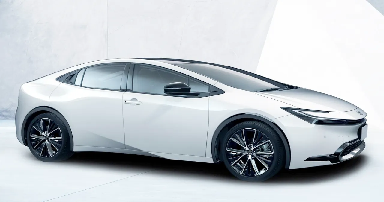 프리우스 / 토요타