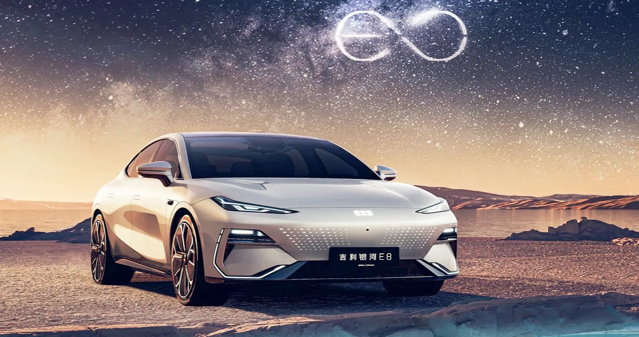 갤럭시 E8 / 지리자동차