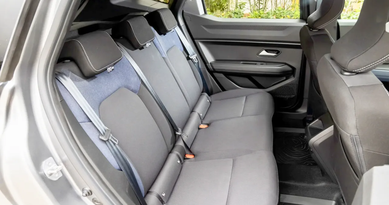 더스터 실내 / 르노