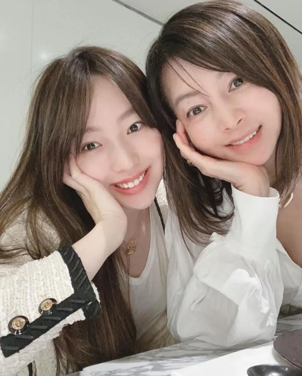 사진=황신혜 인스타그램 캡처