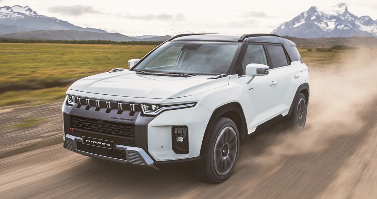 토레스 하이브리드 / KGM