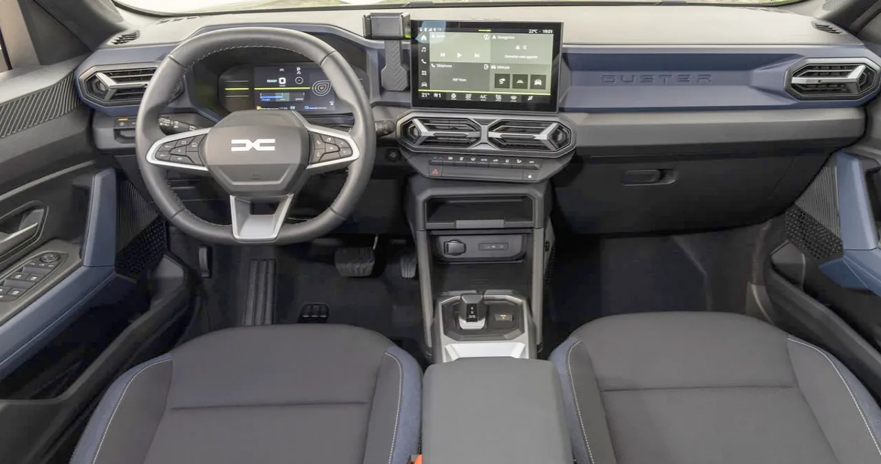 더스터 실내 / 다치아