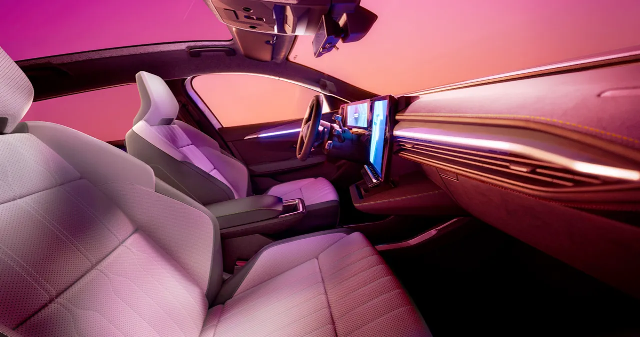 세닉 E-테크 실내 / 르노코리아