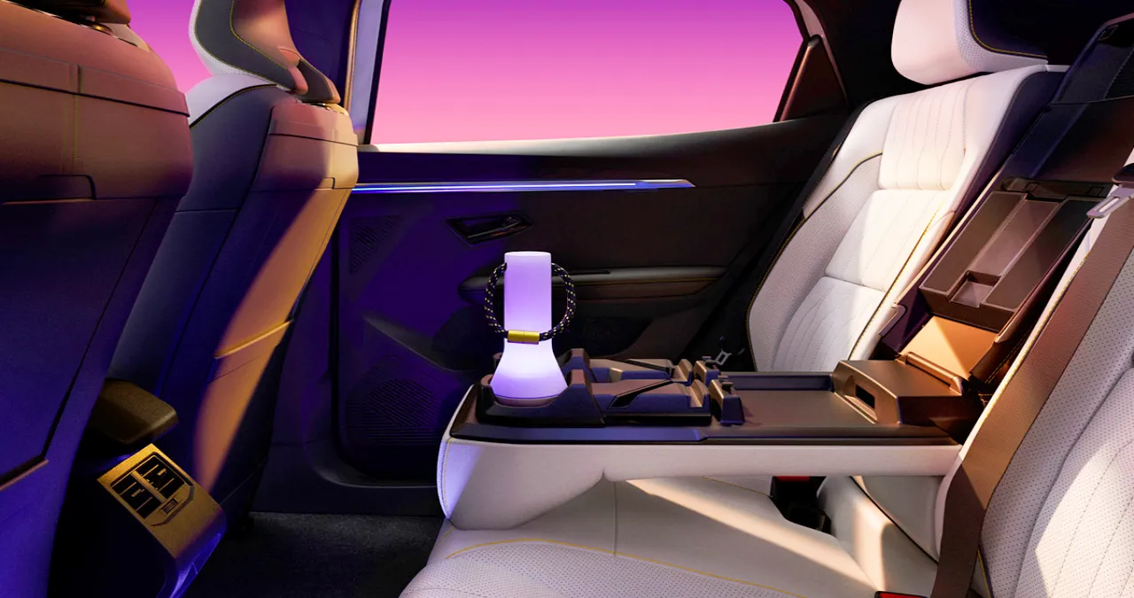 세닉 E-테크 실내 / 르노코리아