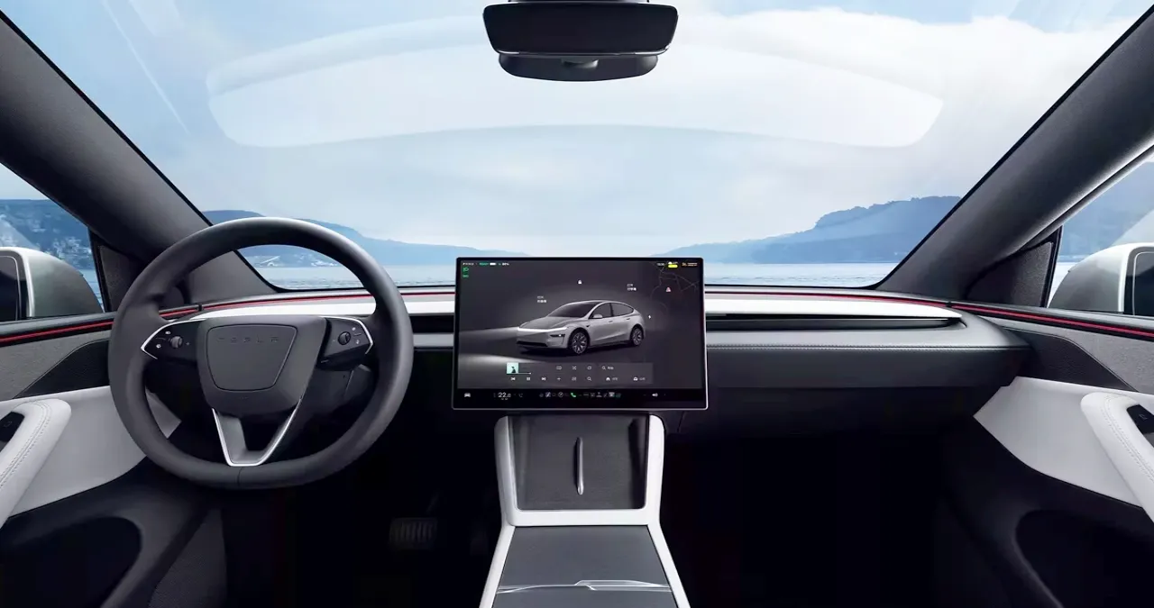 모델 Y 롱바디 실내 / 테슬라