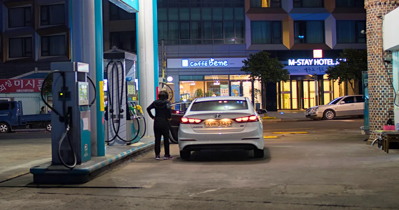 기사 이해를 위한 이미지 / 온라인 커뮤니티