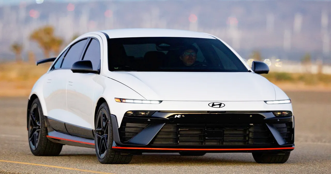 아이오닉 6 N / 현대자동차